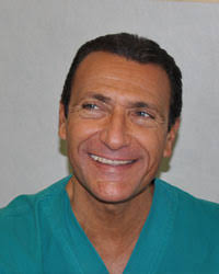Dr. Francesco Timpano. Laureato in Medicina e Chirurgia nel 1980 presso l&#39;Università La Sapienza. Iscritto all&#39;Ordine dei Medici di Roma. - f.timpano