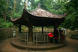 Giếng Cổ - Khu di tích đền Hùng