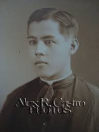 Kaya pasok na pasok dito si Bishop Hernando Ocampo of Binangonan (b. 25 Feb. 1914) who rose to become the Auxiliary Bishop of Manila. - bishopantiporda-copy