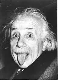 Pourquoi Albert Einstein est-il un génie ? - Page 2 Images?q=tbn:ANd9GcQXnqQK7Zan-ycIB8Na3RdygJ_MR0pWF0iqEbMMbAP39RyJycrQDw