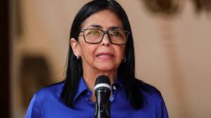 Confirma Delcy Rodríguez “histórico acuerdo” petrolero con EUA y agradece a Trump