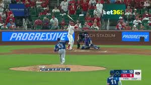 Giménez and Kirk Homer to Lead Blue Jays Past Cardinals