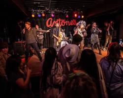 Image of live music in Austin
