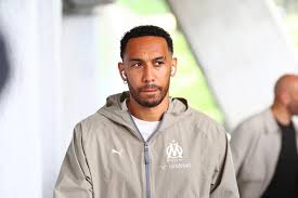 Pierre-Emerick Aubameyang écarté du groupe de l'OM pour le match au Havre à la suite d'une soirée animée à la Commanderie jeudi