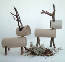 Resultado de imagem para arvores de natal reciclavel