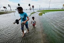 La tormenta tropical Bertha se debilita, pero su nube de humedad alimenta una grave amenaza de inundaciones en la costa este