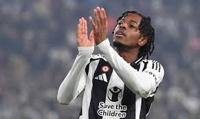 FussballTransfers.com - News update