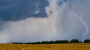 Gewitter, Starkregen, Sturmböen: So wird das Wetter in NRW — WDR