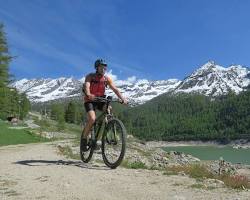 Immagine di Bici da montagna a Ceresole Reale