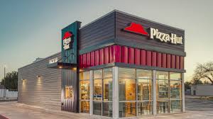 Pizza Hut closing 250 locations