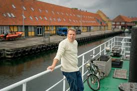 Mikkel Beha fortæller om særlig periode i sin opvækst: 'Det blev et vendepunkt' | Danske kendte | Underholdning