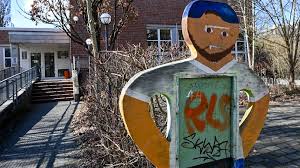 Berlin: Jugendamt-Mitarbeiterin nach Vorfall im Jugendklub freigestellt