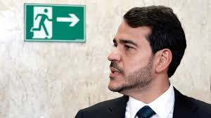 Afastamento de Andrei amplia desconfiança no governo com Messias