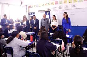 Libia Dennise destaca que la educación es la mejor herramienta para construir el futuro de Guanajuato
