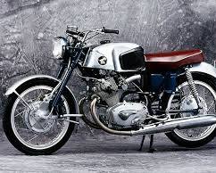 ドリーム スーパースポーツ CR71の画像