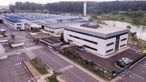 Gigante industrial fecha fábrica no Brasil e afeta 2 mil funcionários