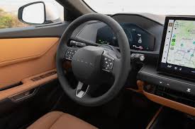2027 Lexus ES Interior Review – Video