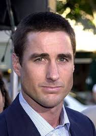 After Eric breaks up with Donna she goes out with one of Kelso&#39;s older brothers played by Luke Wilson. What&#39;s his name? After Eric breaks up with Donna she ... - 11063_1213488219137_300_423