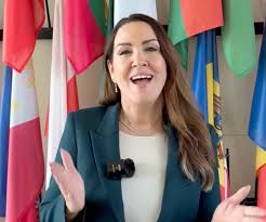 “Si colaboras con los cárteles, vamos a encontrarte”, advierte la zarina antidrogas de Estados Unidos