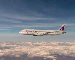 Image of Qatar Airways plane