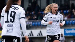 Se kampen fra luften mot Molde