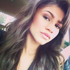 R&eacute;sultats de recherche d'images pour &laquo;&nbsp;image de zendaya coleman&nbsp;&raquo;