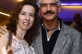 Ator Jackson Antunes recebe transplante de rim da esposa