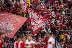 CRB anuncia ingressos a partir de R$ 5 para jogo contra o Novorizontino; veja onde comprar
