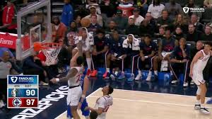 Clippers Beat Mavericks as Kawhi Leonard Shines