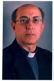Bishop Eugenio Romero Pose Added by: Eman Bonnici - 28336974_121630924371