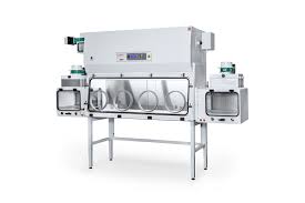 Pharmaceutical Isolators