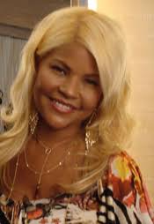 MISA HYLTON-BRIM = WIG BRUSHER&#39;s WIG BRUSHER Have brush, will travel. - russell3