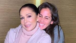 Anabel Pantoja estalla en Sevilla por el trato a su tía Isabel: "En América la respetan, aquí ya se dirá lo