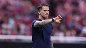 ¡Gago Vuelve a Chivas! ¿Resurgirá el Rebaño Sagrado? - Imagen principal del artículo