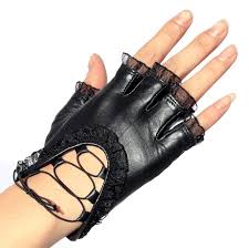 Après le gilet, les gants" homologués". - Page 5 Images?q=tbn:ANd9GcQbnYHBZ_Y61hgEBGvm3TjIFkY4BxRNkJgNcmE-AnYSW8_zP6oSrA