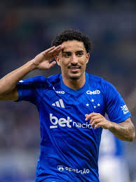 Cruzeiro recebe proposta e negocia venda de Christian para o Krasnodar