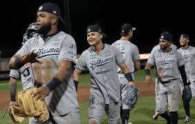 Sultanes pega primero ante Durango en la Serie de Zona