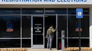 FBI raids Fulton County election office seeking ballots from Trump’s 2020 loss