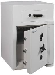 Chubbsafes Europa Deposit 35K 120 Deposit Safe with Dual Key ...