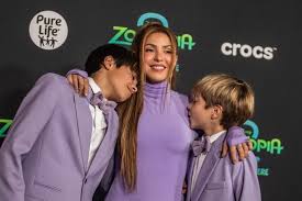 Shakira y sus hijos brillan en la premiere de 'Zootopia 2'