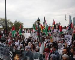 Image of protest in downtown Chicago