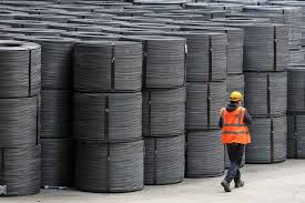 Criados 130 mil novos postos de trabalho em janeiro nos EUA, muito acima das expectativas