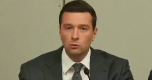 "On veut m’assassiner politiquement" : Jordan Bardella prend la parole après les révélations de Mediapart — Orange Actualités