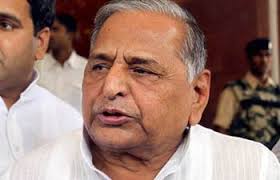 Mainpuri:After Uttar Pradesh Chief Minister Akhilesh Yadav, Samajwadi Party president Mulayam Singh Yadav today held the Centre responsible for the power ... - Mulayam-Singh-Yadav4