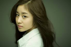 This time, T-ara&#39;s Ji Yeon was caught telling two very different accounts about her first kiss experience. - T-ara-Ji-Yeon