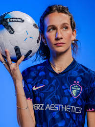 MATCH PREVIEW: Courage face the reigning champions in first road test under Mak Lind