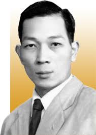 Grandmaster Yuen Ling YUEN LING was born in 1921 in Guangdong, Sun Wui, to a large family. While he was still young, his family lost its fortune due to the ... - style-lineage-yuenling-image-1