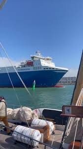 Tausende feiern den Start der Kreuzfahrt-Saison