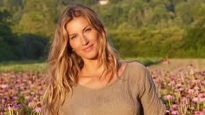 Gisele Bündchen revela por que voltou a comer carne e 'culpa' alimento amado pelos brasileiros
