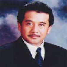 ... Yusuf Erwin Faishal dituntut hukuman pidana penjara selama 6,5 tahun. - yusufemirDLM